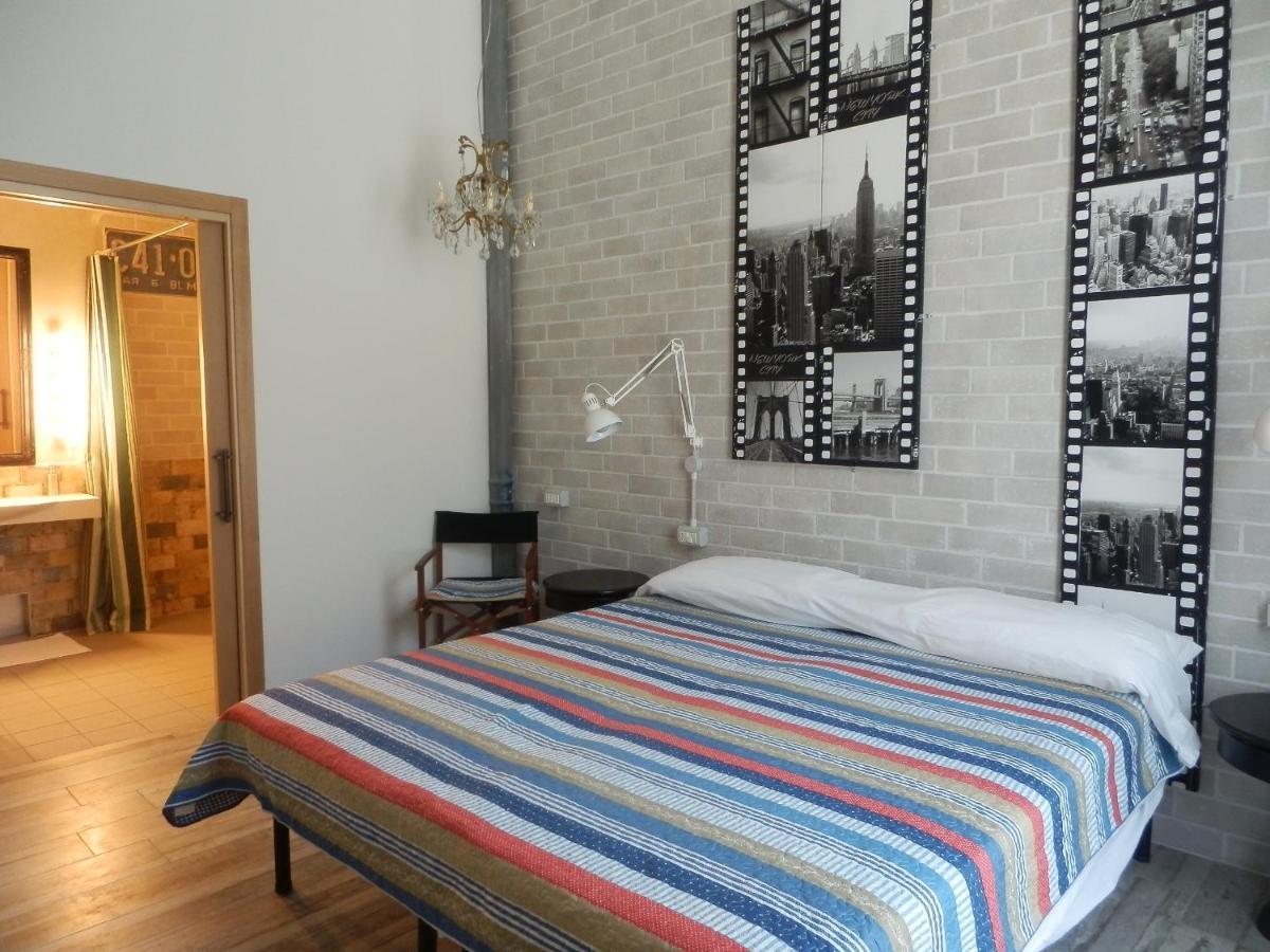 Bb Sharingloft Sirmione Bed & Breakfast エクステリア 写真