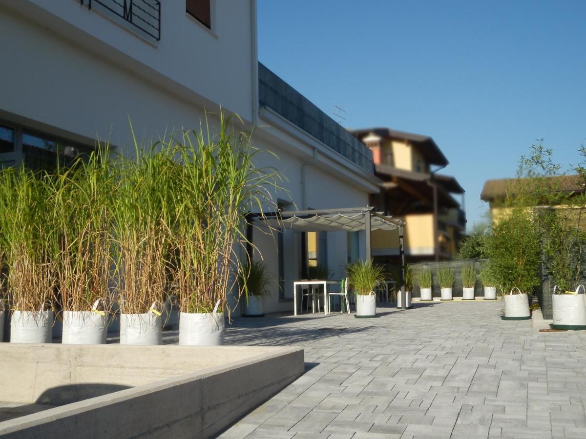 Bb Sharingloft Sirmione Bed & Breakfast エクステリア 写真
